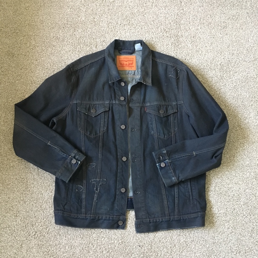 Levi Trucker Jacket
